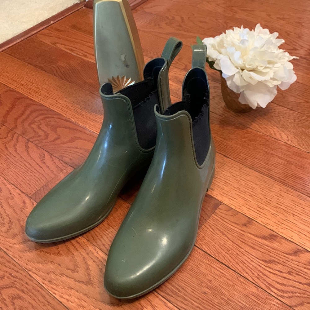 J. Crew Short Lug-Sole Rain Boots | Sz. 10